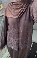 Abaya Lacy