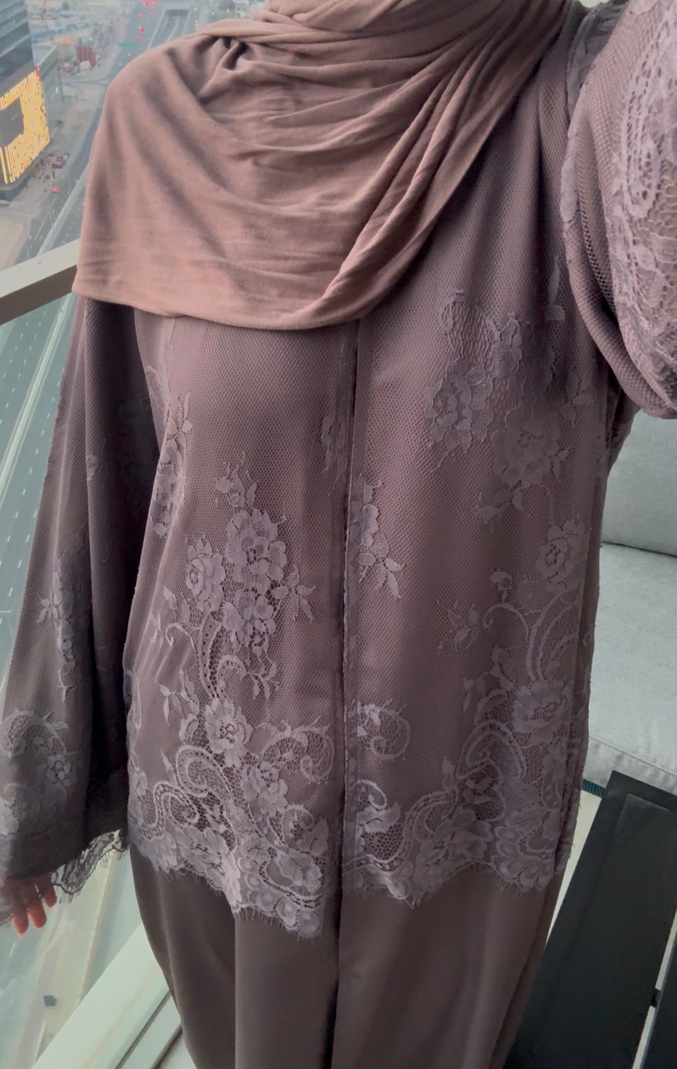 Abaya Lacy