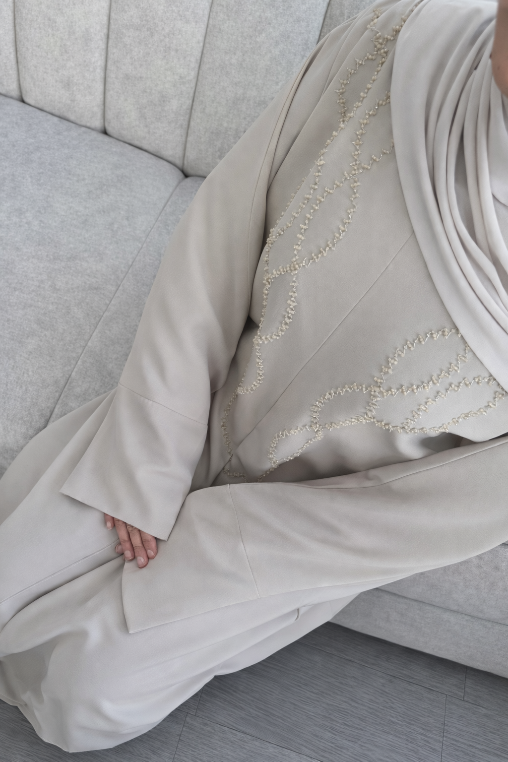 Abaya Nisreen