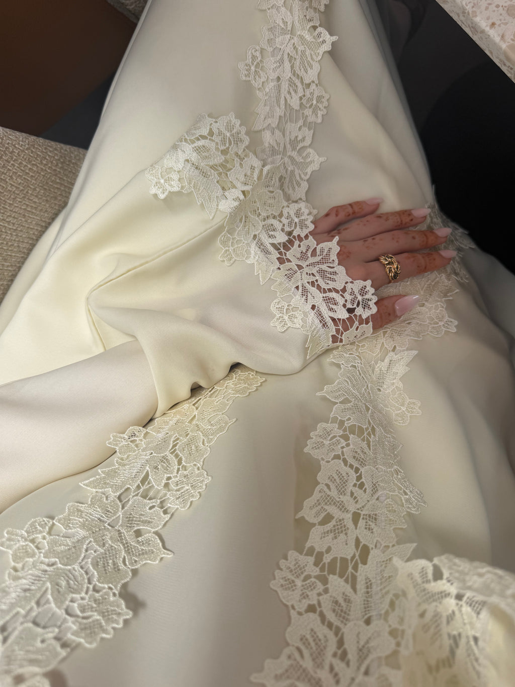 Abaya Eden