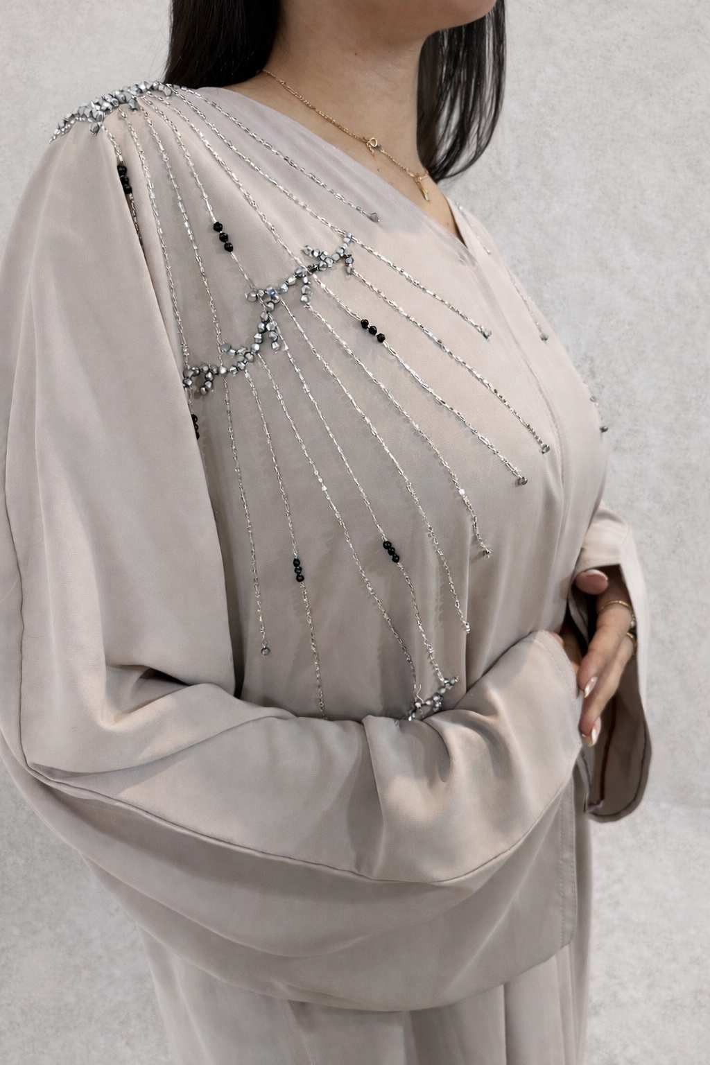 Abaya Hana